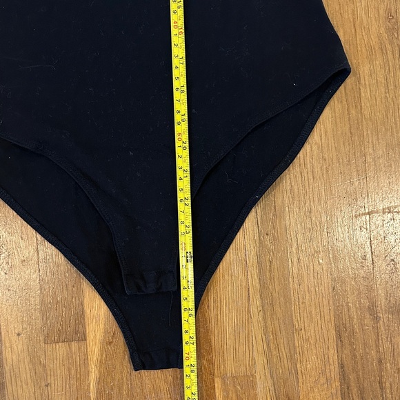 Mangopop | Women’s Black Long Sleeve Bodysuit - Picture 9 of 13